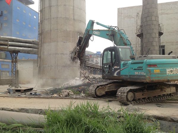 專(zhuān) 業(yè)的拆除工程公司??！